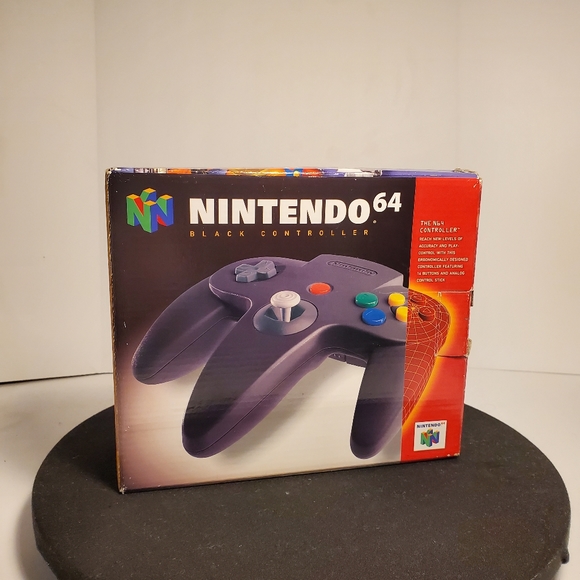Nintendo 64 Console System w/ Box & Controller - Picture 2 of 16